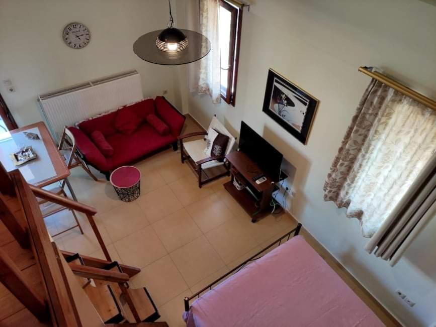 Deili Studio Loft Каламата Экстерьер фото