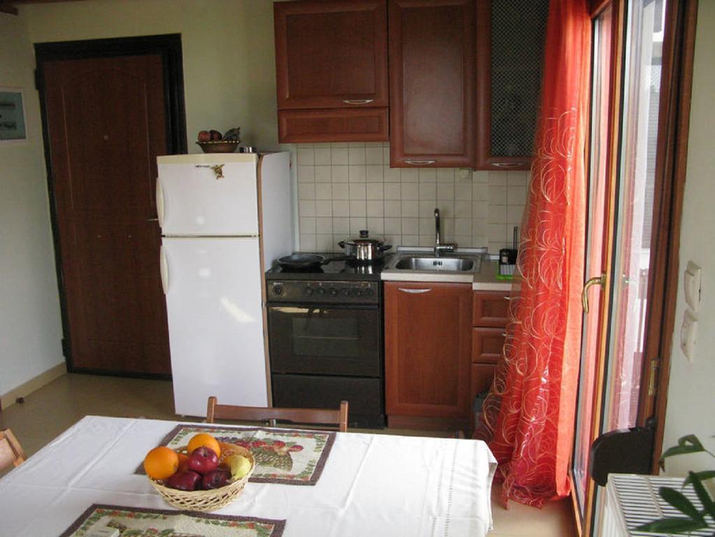 Deili Studio Loft Каламата Экстерьер фото