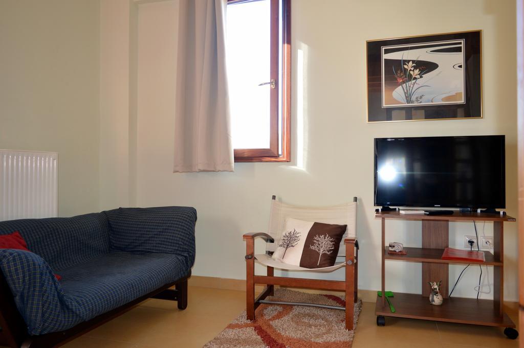 Deili Studio Loft Каламата Экстерьер фото
