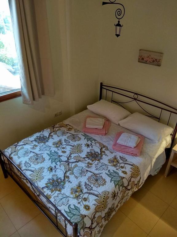 Deili Studio Loft Каламата Экстерьер фото