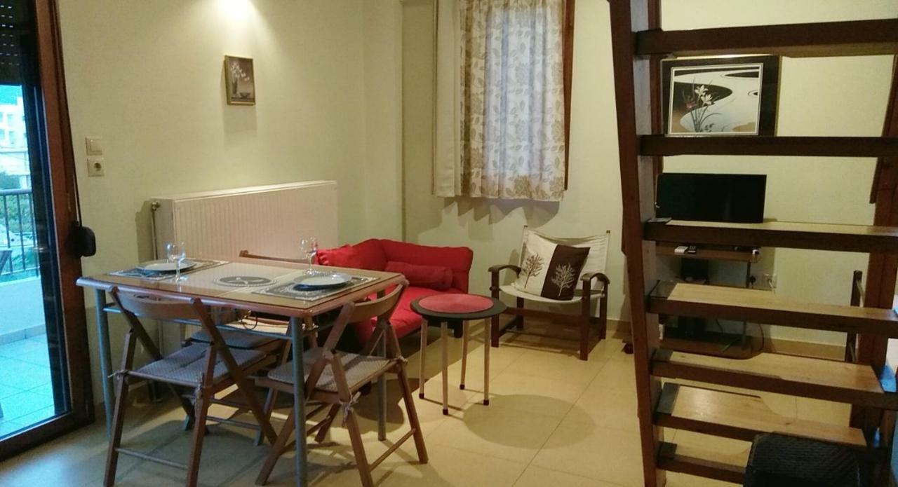 Deili Studio Loft Каламата Экстерьер фото