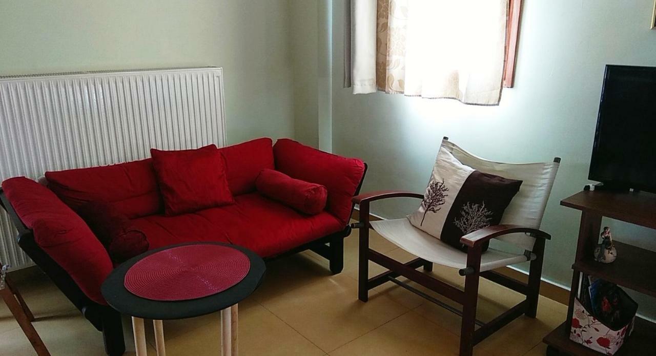 Deili Studio Loft Каламата Экстерьер фото