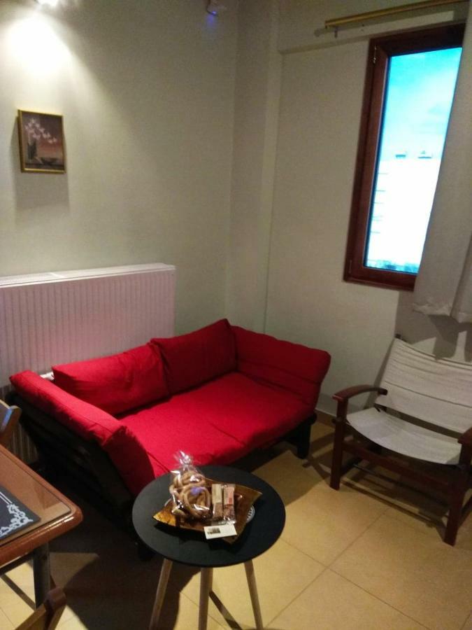Deili Studio Loft Каламата Экстерьер фото