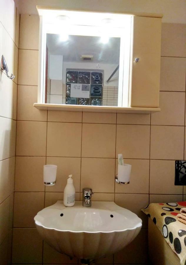 Deili Studio Loft Каламата Экстерьер фото